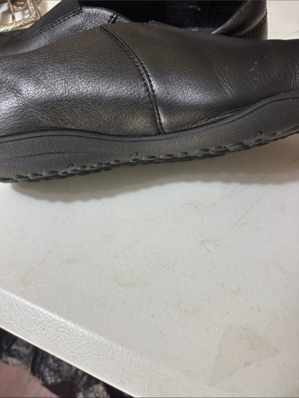 Taos Town Center Leather Slip-on Black Comfort Shoes Women’s 10